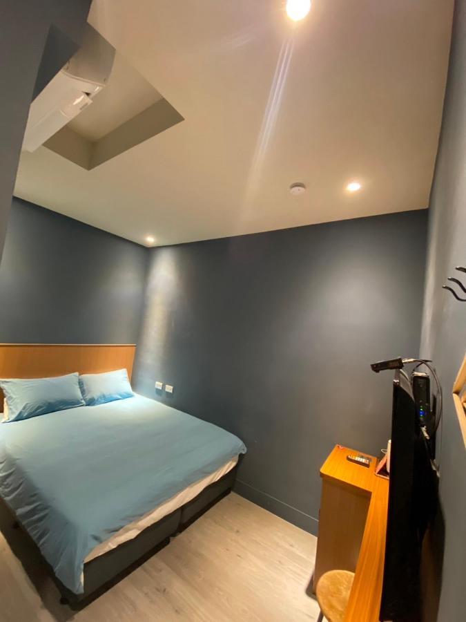 良文旅2館ryou Hotel Vintage - II ไถหนาน ภายนอก รูปภาพ