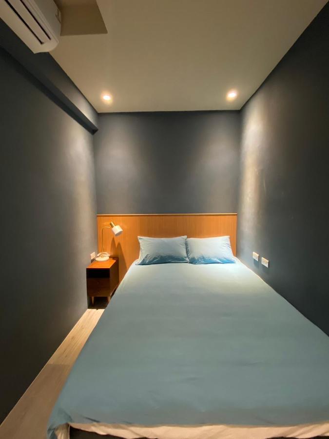 良文旅2館ryou Hotel Vintage - II ไถหนาน ภายนอก รูปภาพ
